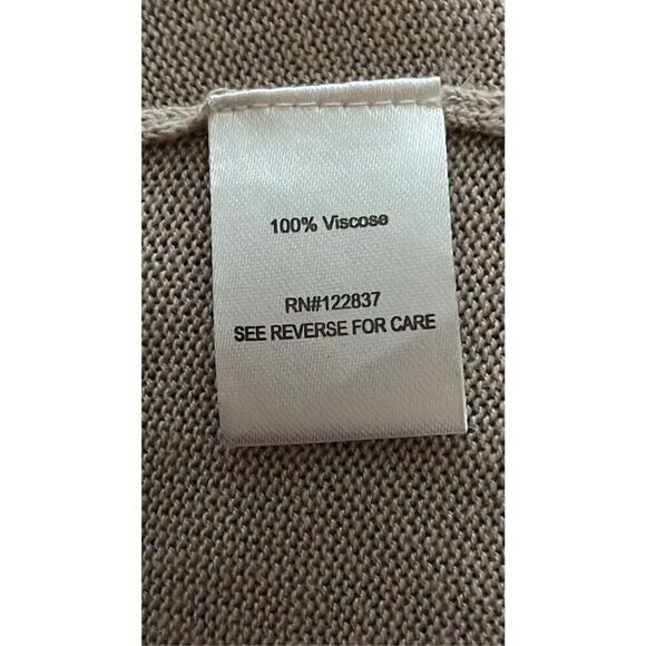 Ava Women’s Medium White Long Sleeve Oversized Viscose Cardigan Sweater - Picture 5 of 7